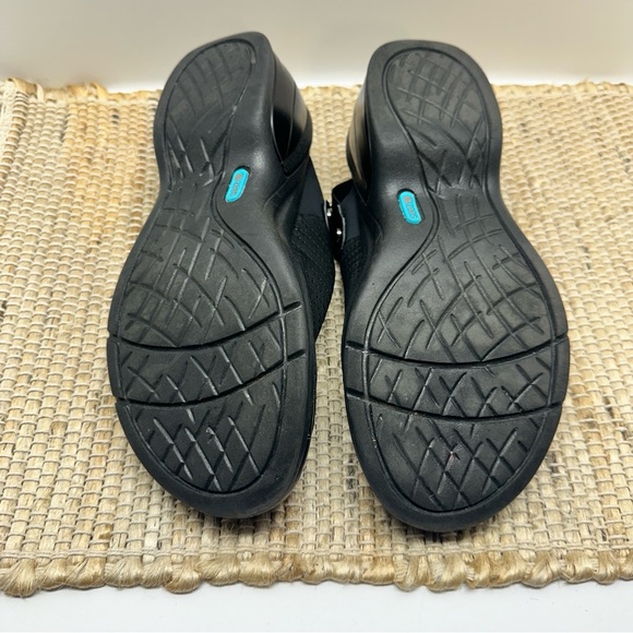 BZEES Kitty Comfort Clog Gel Cushioned Size 9 1/2 Black - Picture 9 of 15